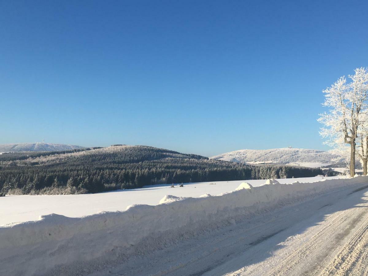 Bellevue Keilberg By Mountain Ways Leilighet Loučná pod Klínovcem Eksteriør bilde