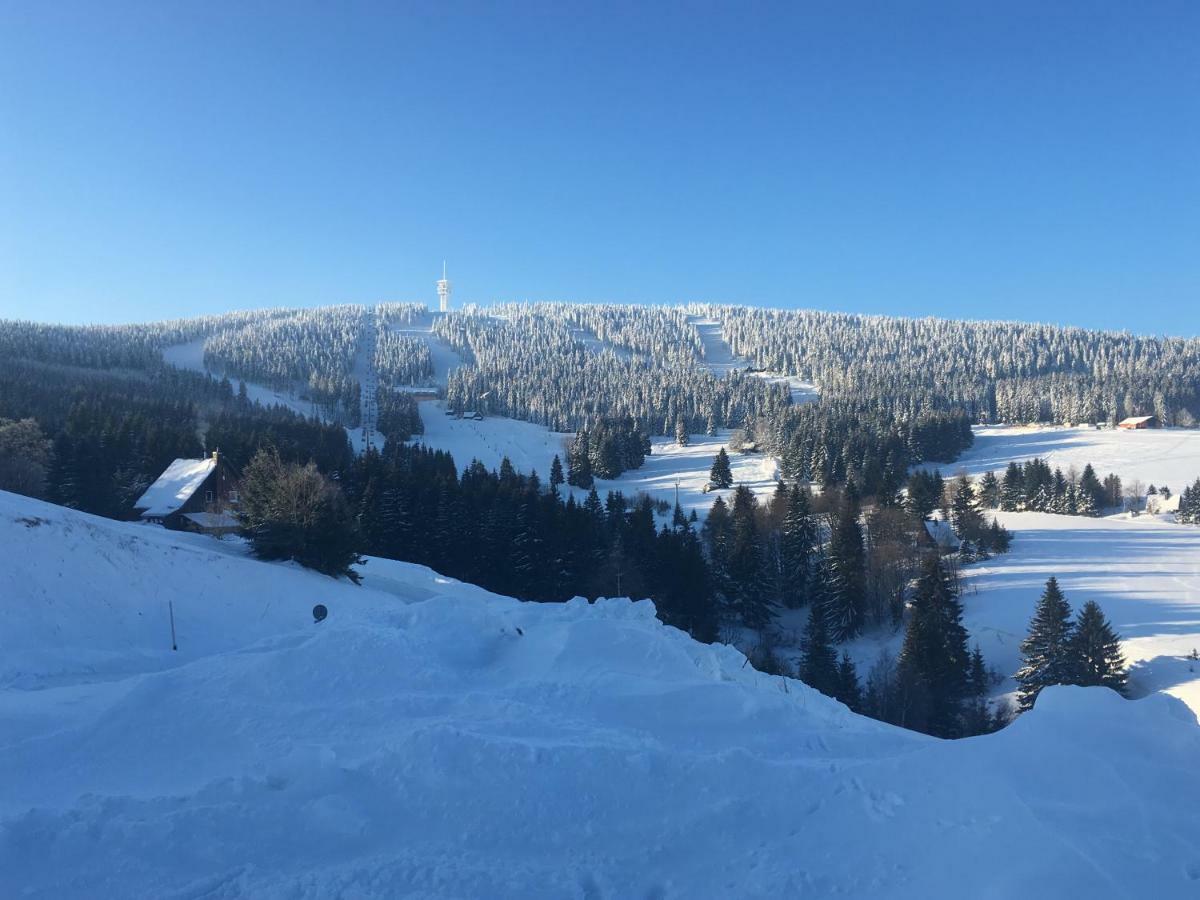 Bellevue Keilberg By Mountain Ways Leilighet Loučná pod Klínovcem Eksteriør bilde